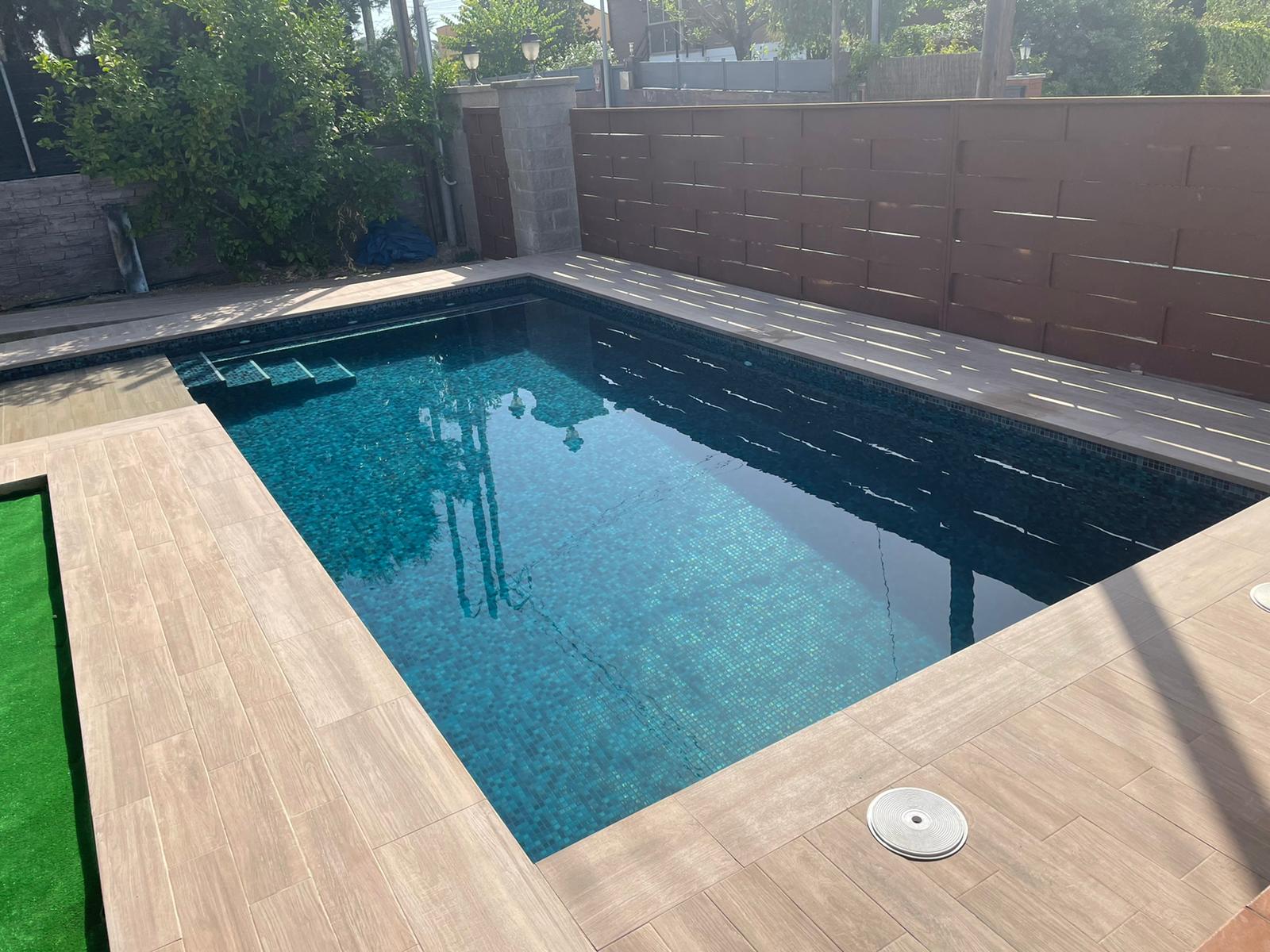 construcción de piscinas